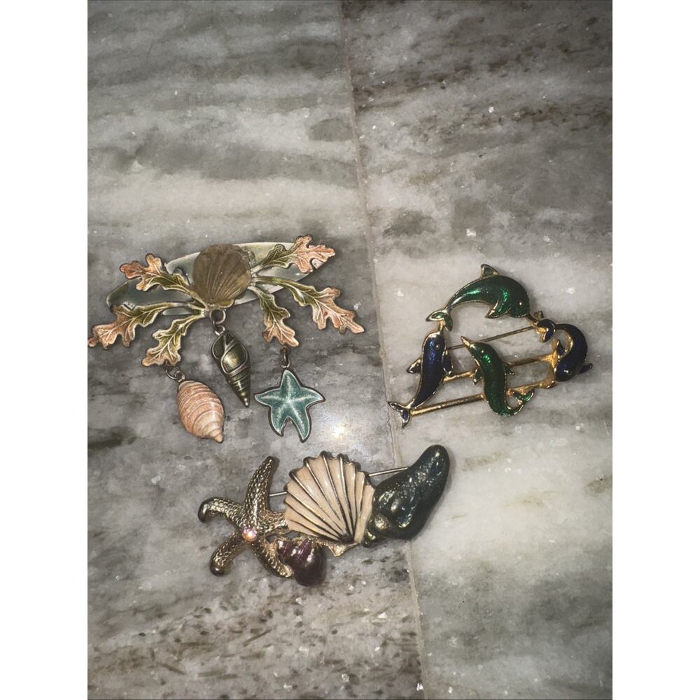 Lot Of 3 Vintage Dolphin Seashell Starfish Brooch Pin Lot